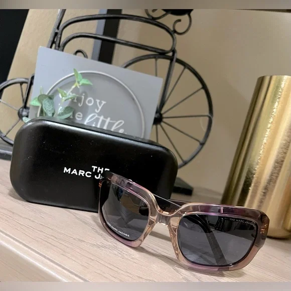 Marc Jacobs | Accessories | Nib Marc Jacobs Womens  display picture 3